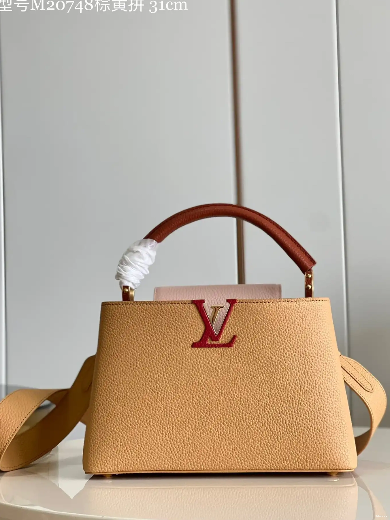 CAPUCINES VUITTON MM LOUIS 0603